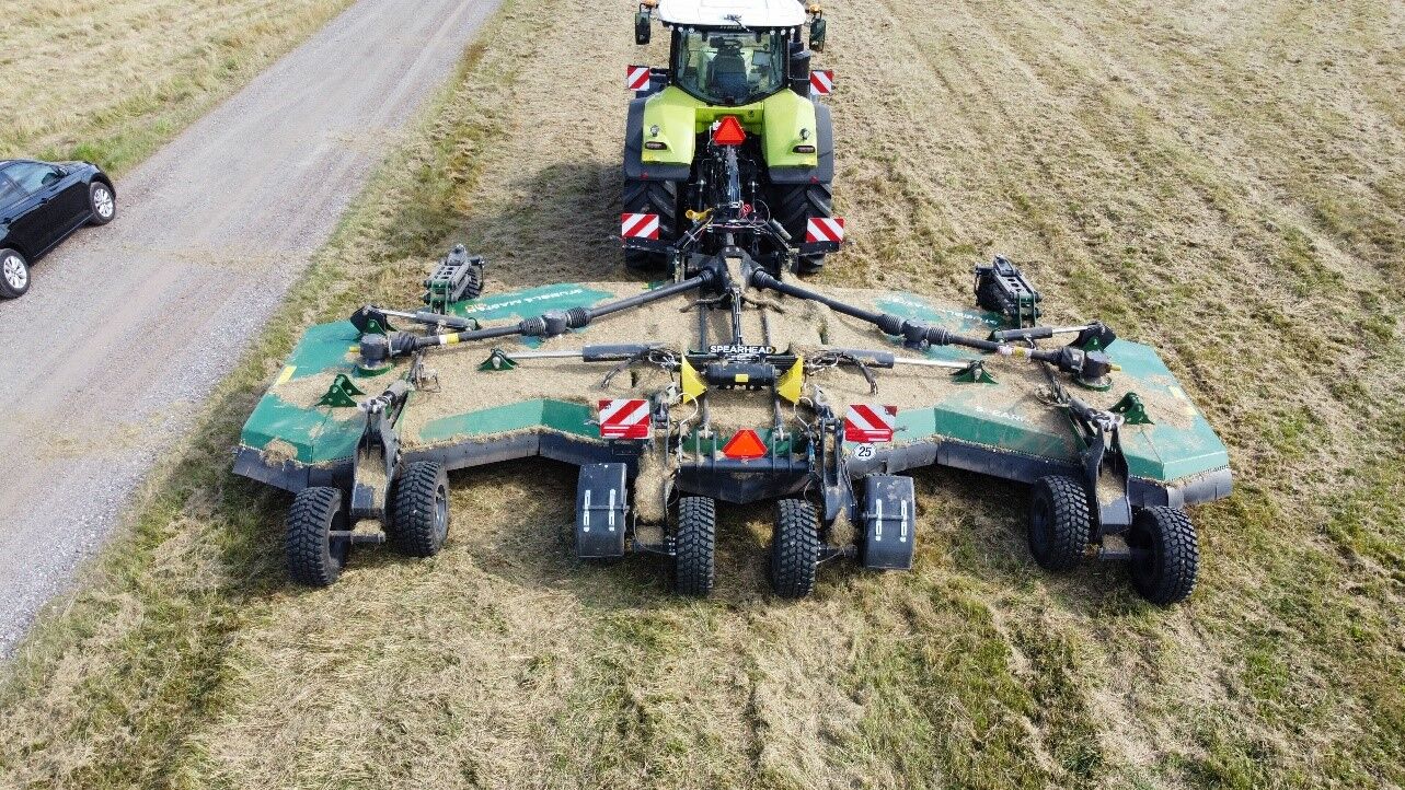 ROTARY MULCHING MOWER SPEARHEAD STUBBLE MASTER 910