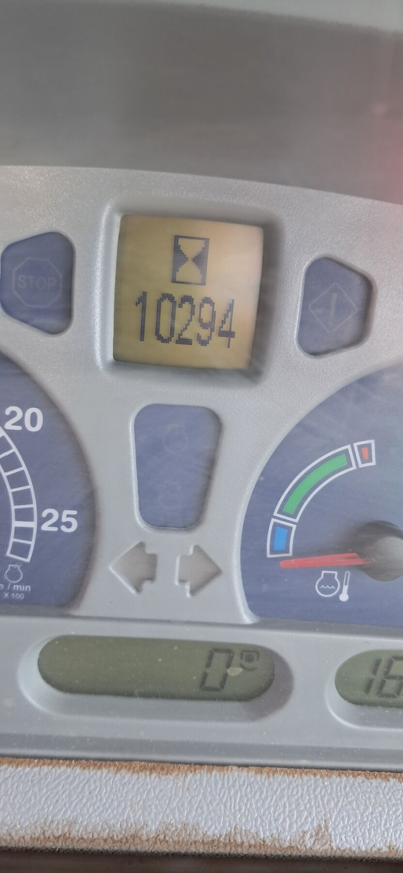 Used Tractor NEW HOLLAND T7070 - Image 5