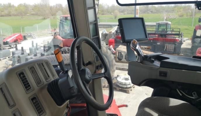 УПОТРЕБЯВАН ТРАКТОР CASE IH-STEIGER - Image 3